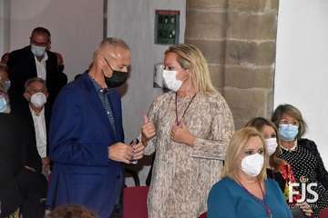 Entrega del título de Hijo Predilecto a Luis Arencibia a título póstumo/Francisco Javier Santana y TA.